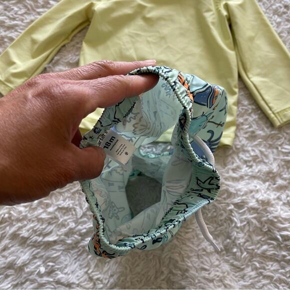 Carter’s Swim Trunks and Rashgaurd Set Size 18M - Picture 9 of 9